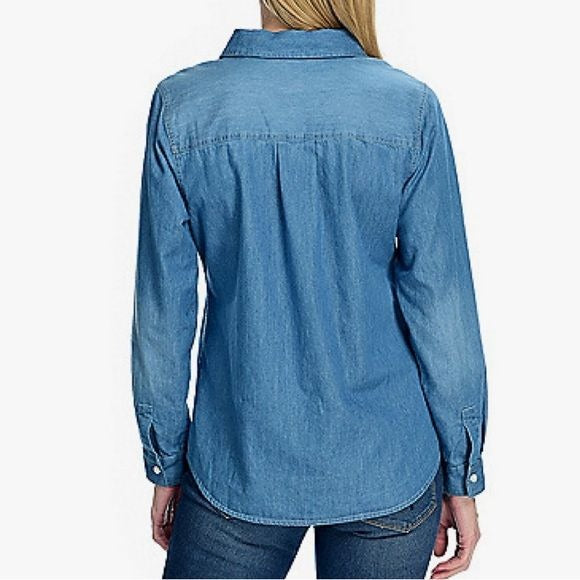 *NEW* CJ BANKS Blue Long Sleeve Lightweight Denim Shirt Size 1X