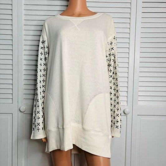 *NEW* MELISSA MCCARTHY SEVEN7 Cream Embellished Sleeve Sweater Size 1X