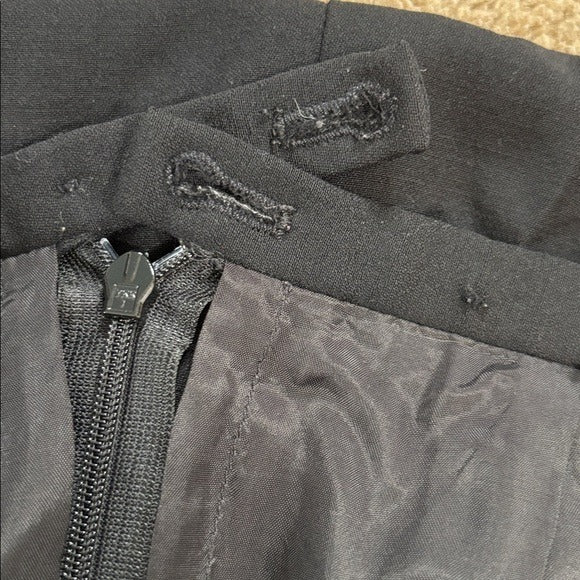 ESCADA COUTURE Wool Pencil Skirt in Black Size Small