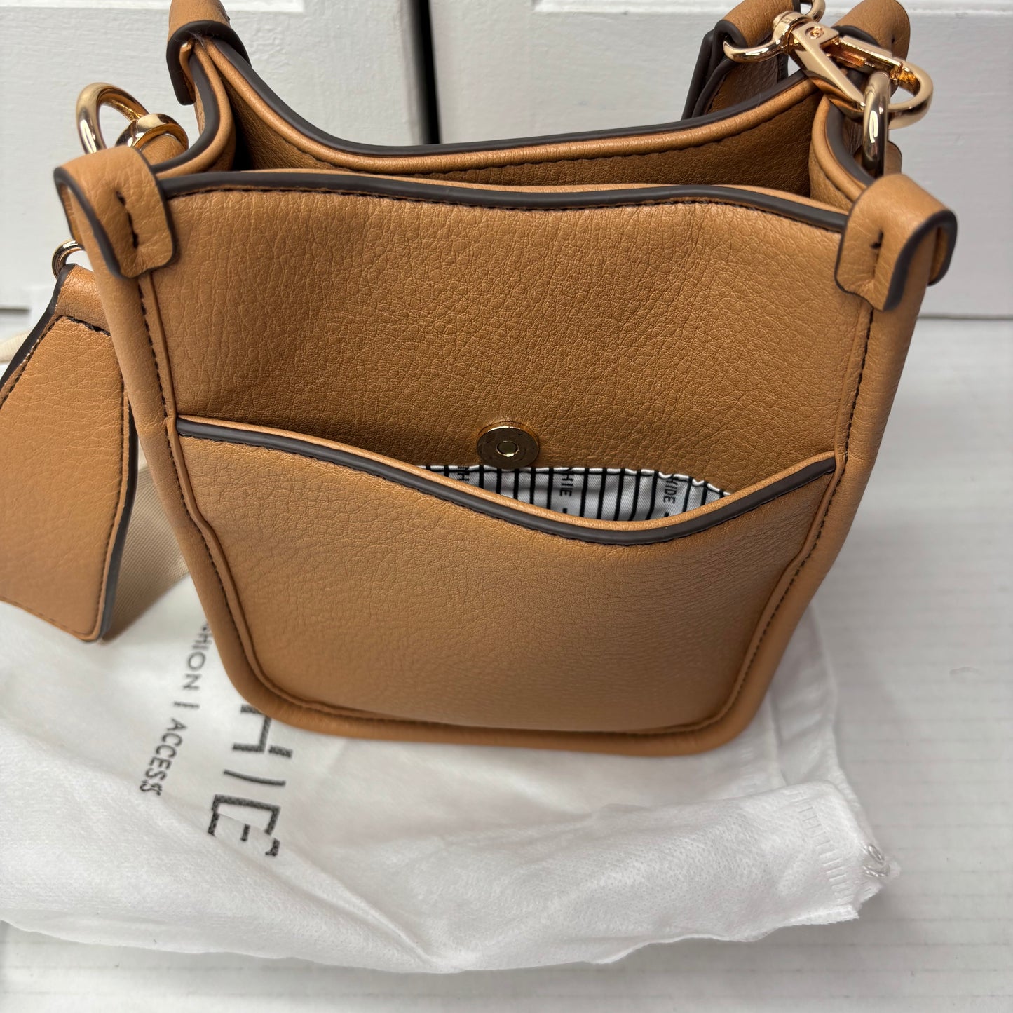 LOUENHIDE Tan Vegan Leather Crossbody Bag with Dual Straps