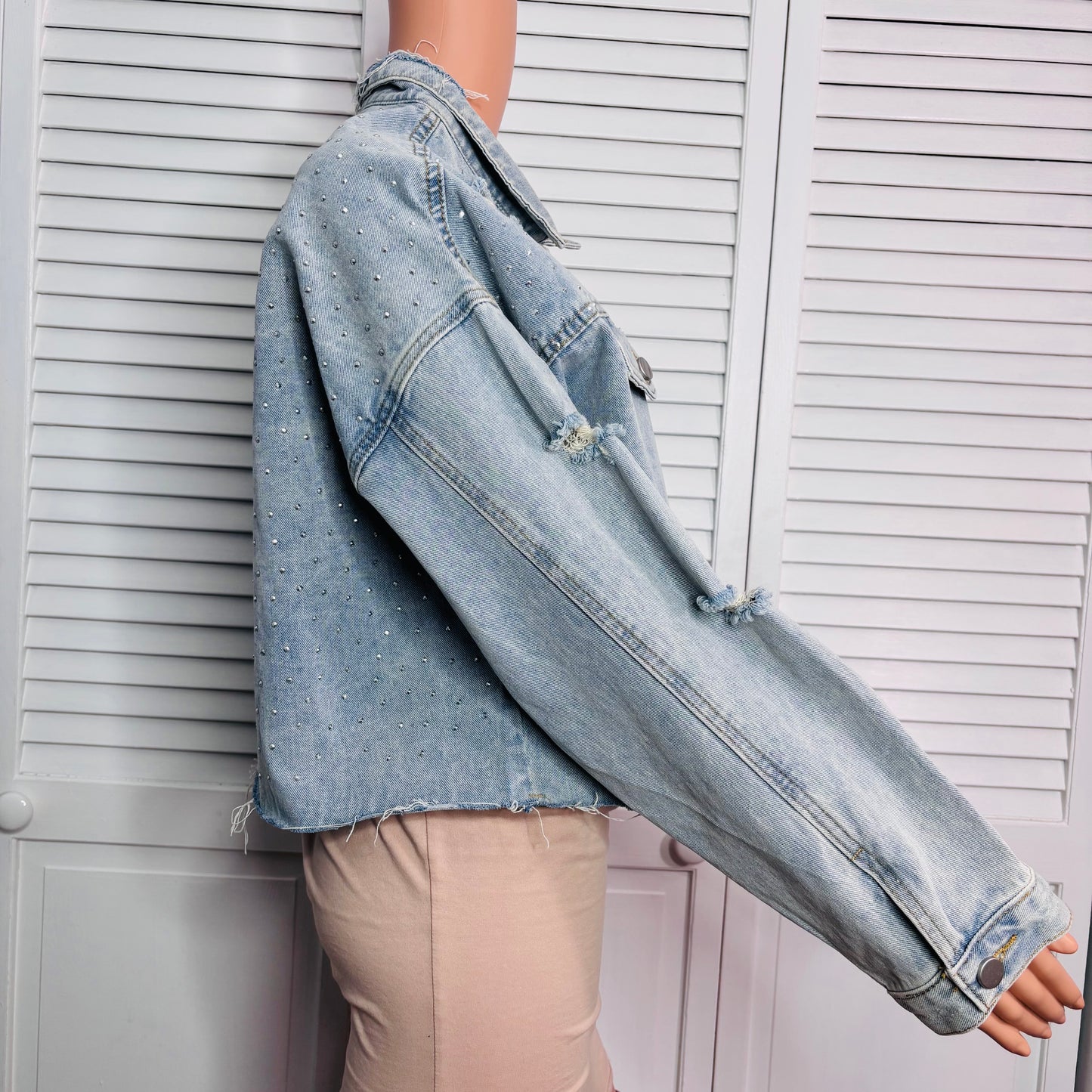 BLUE B Oversized Rhinestone Washed Denim Jacket Size Large