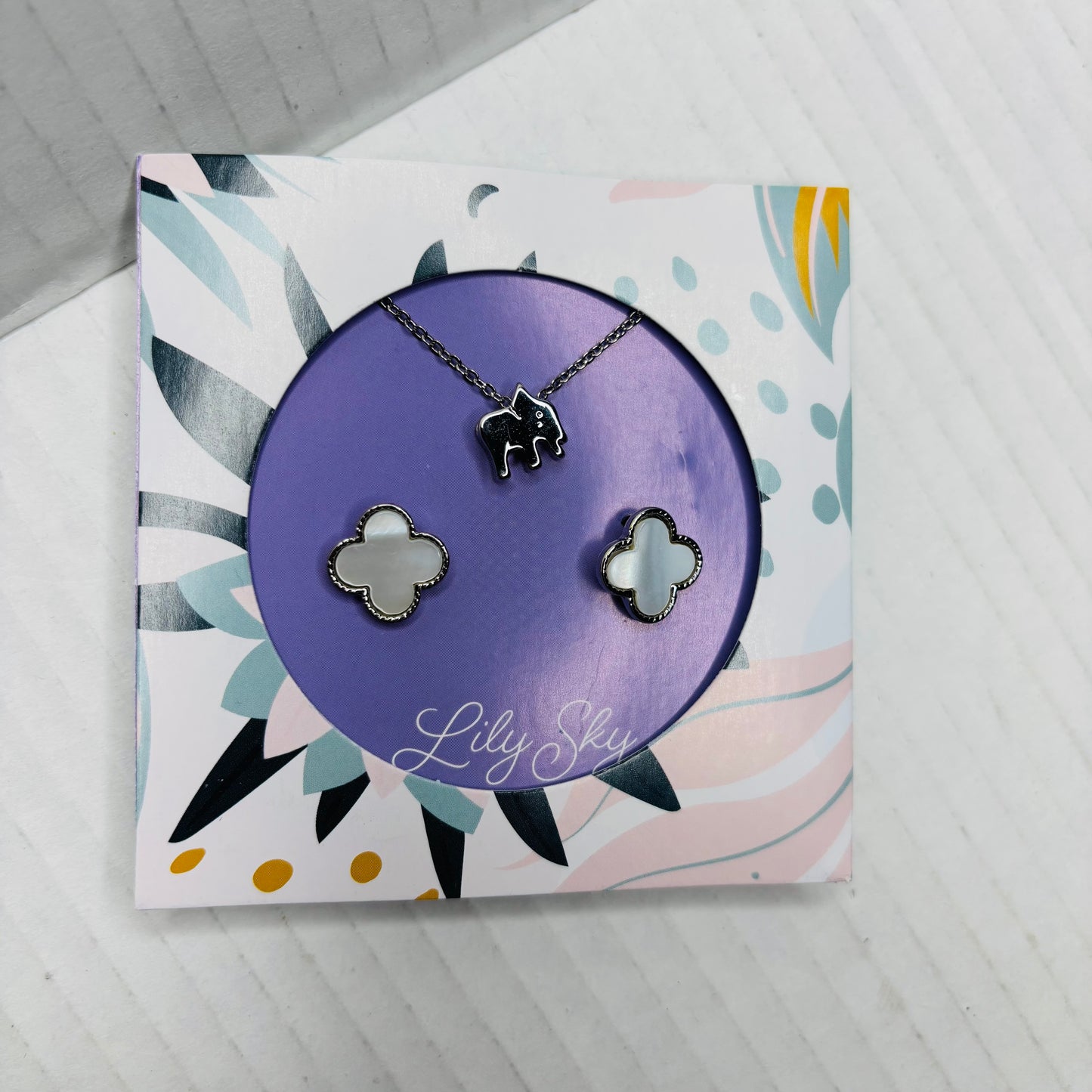 New LILY SKY Karma Necklace & Clover Earrings Set