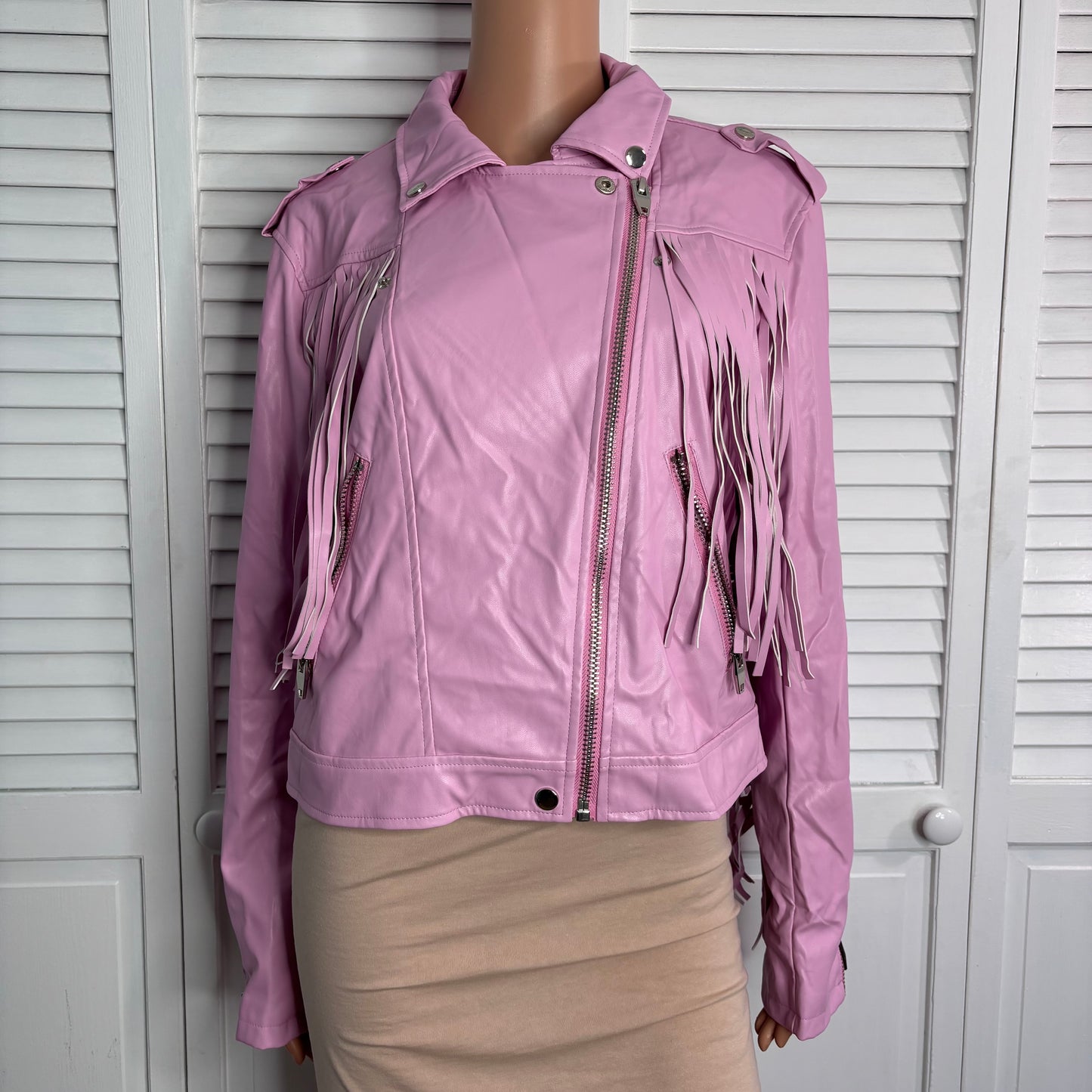 *New* BUDDY LOVE Francesca Fringe Vegan Leather Jacket in Pink Size Large