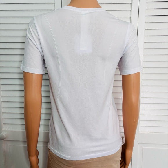 *New* FABLETICS Feather Tech Short-Sleeve Top Size Small
