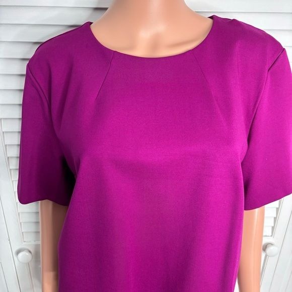 *NEW* EXPRESS Skimming Ponte Boxy Tee Size Medium