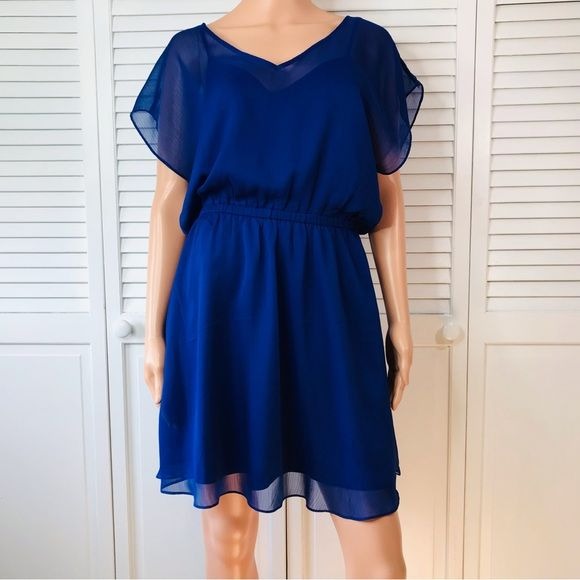 EXPRESS Royal Blue Short Sleeve Lightweight Dress Size Large