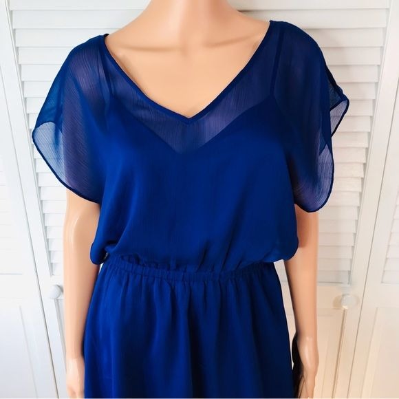 EXPRESS Royal Blue Short Sleeve Lightweight Dress Size Large