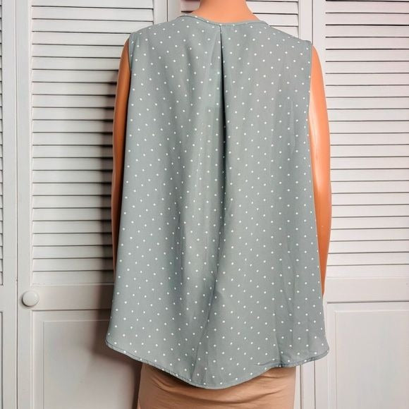 *NEW* MAURICES Plus Size Madison Polka Dot Half Button Down Tank Top Size 1X