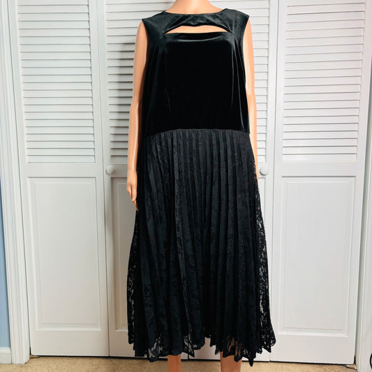 *NEW* LANE BRYANT Velvet Pleated Black Lace Midi Dress Size 22