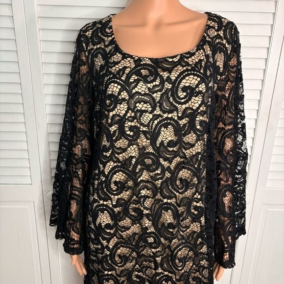 *NEW* LANE BRYANT Black Bell Sleeve Lace Dress Size 18/20