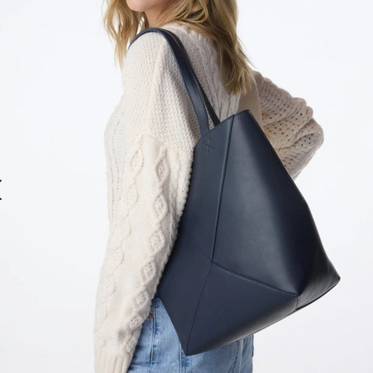 New WALTER BAKER X CURATEUR Kate Tote in Navy Blue