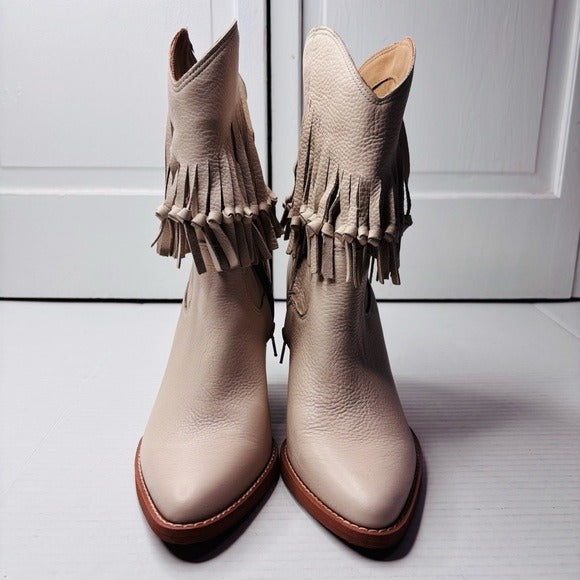 NEW ZODIAC Beige Leather Donna Fringe Boots Size 7.5