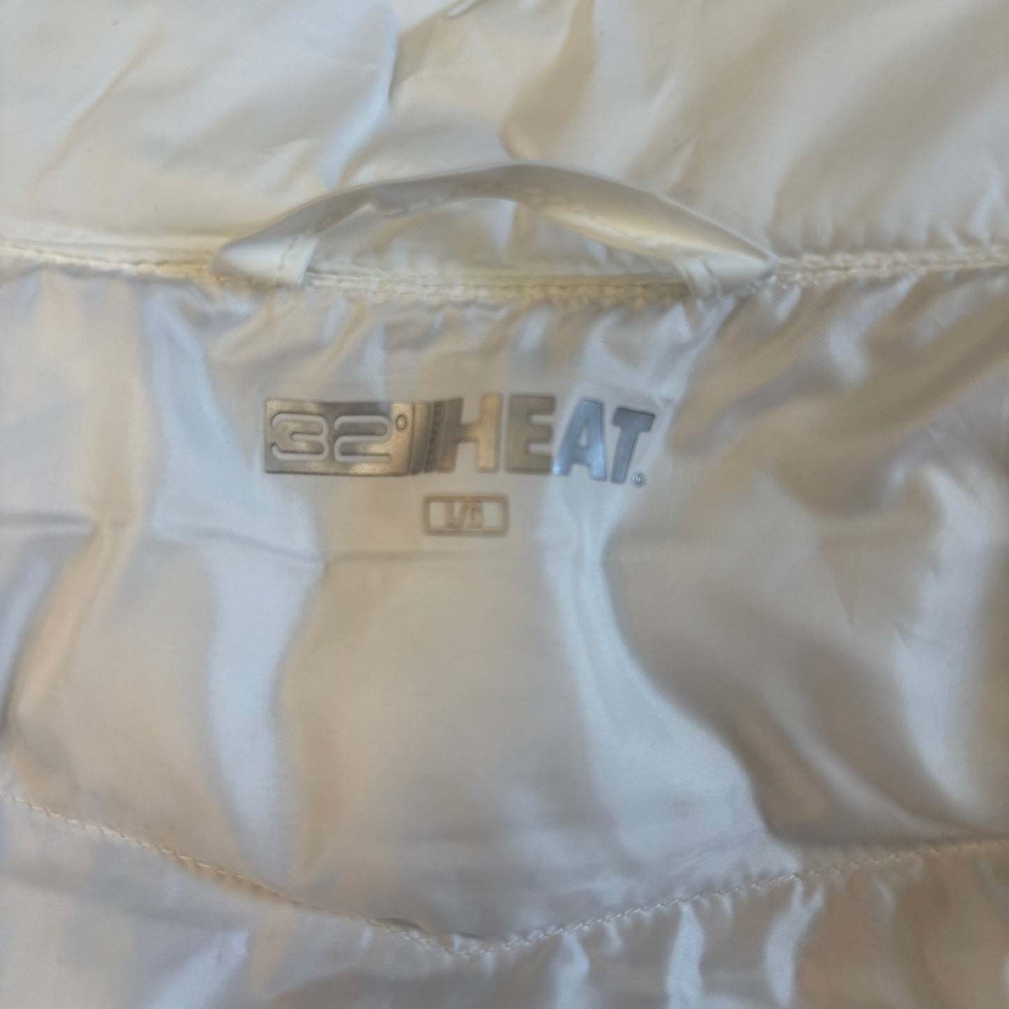New 32 DEGREES Heat Lightweight Recycled Puffer Vest IN White Size Large