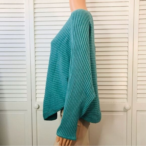 New FINE & FUNKY Turquoise Ribbed Dolmas Sleeve Sweater One Size