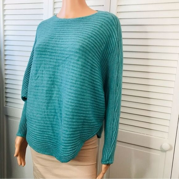 New FINE & FUNKY Turquoise Ribbed Dolmas Sleeve Sweater One Size