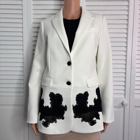 WHITE HOUSE BLACK MARKET Petite Fashion Blazer With Lace in White Size 8