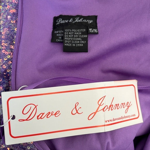 New DAVE & JOHNNY Low V-neckline Sequin Long Fitted Dress in Lilac Size 15/16