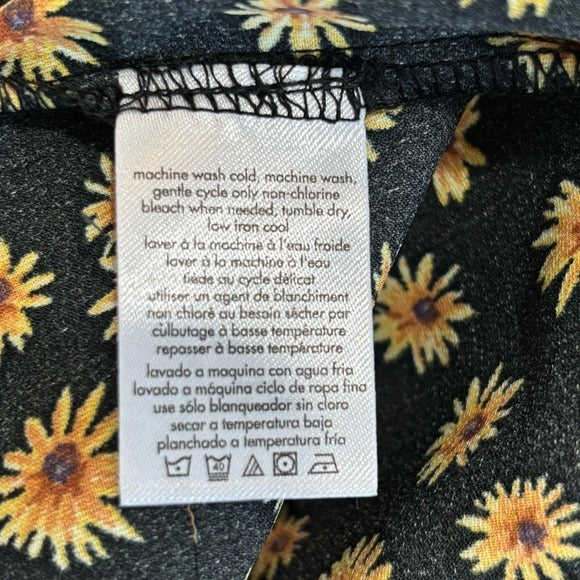 NEW WEWOREWHAT Cowl Satin Ditsy Daisies Midi Dress in Black Multi Size 0