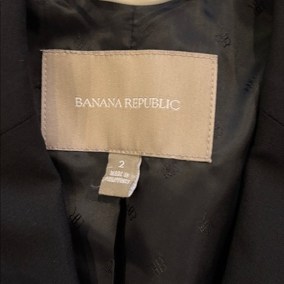 BANANA REPUBLIC Classic Black Blazer Size 2