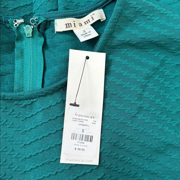 New MIAMI 3/4 Sleeve A-Line Dress in Emerald Green Size Small