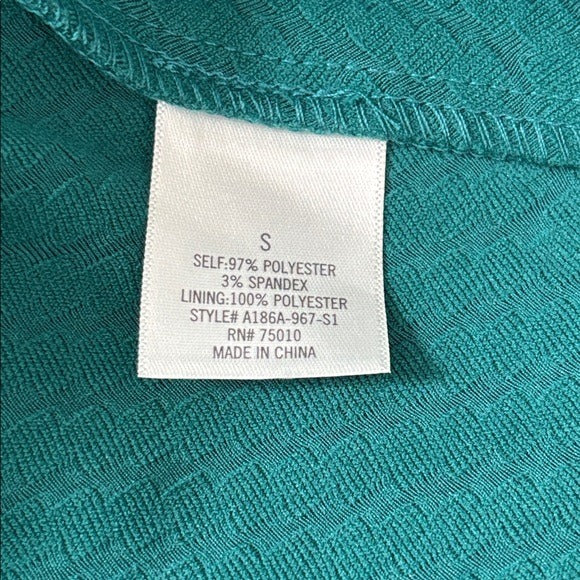 New MIAMI 3/4 Sleeve A-Line Dress in Emerald Green Size Small