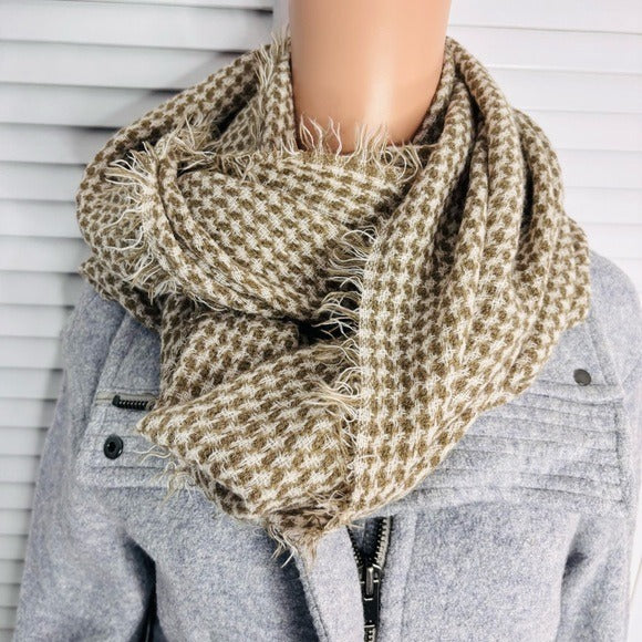 LOOK Brown Houndstooth Infinity Scarf