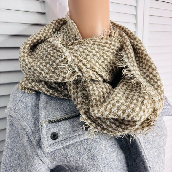 LOOK Brown Houndstooth Infinity Scarf