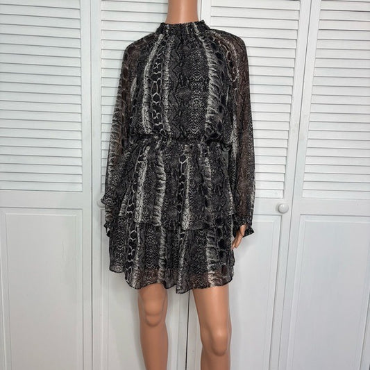 New TCEC The Impeccable Pig Dress Size Large