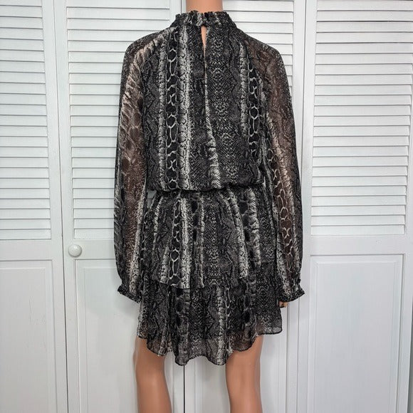 New TCEC The Impeccable Pig Dress Size Large