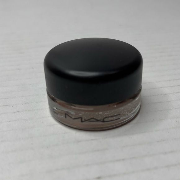 *NEW* MAC Art Thera-Peachy Pro Long wear Paint Pot Eyeshadow