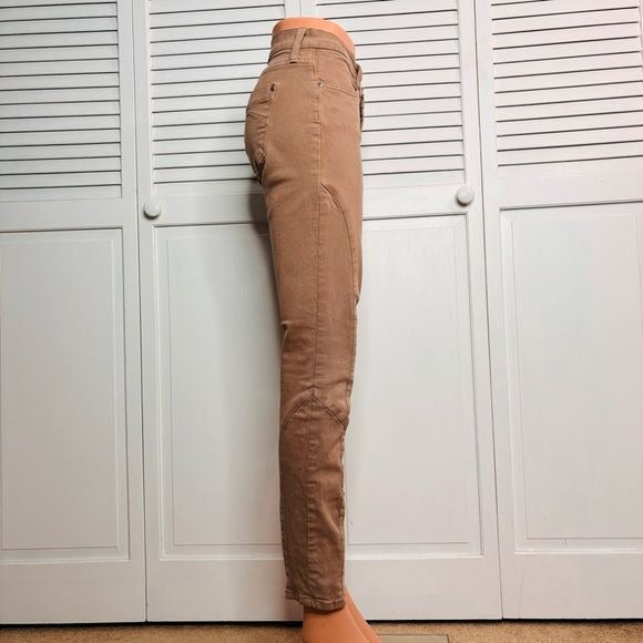 JAMES JEANS Tan Twiggy Jeans Size 30