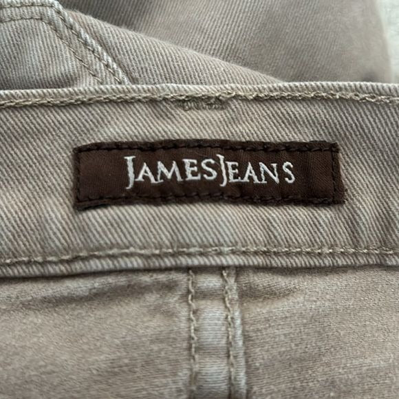 JAMES JEANS Tan Twiggy Jeans Size 30