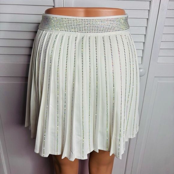 *NEW* NYLON APPAREL White Pleated Jeweled Skater Skort Size Small