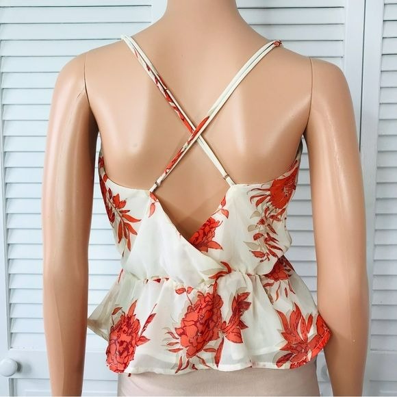 ASTR THE LABEL Ivory Strappy Floral Cami Blouse Size S *NEW*