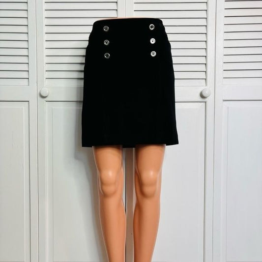 WHITE HOUSE BLACK MARKET Black Skirt Size 2