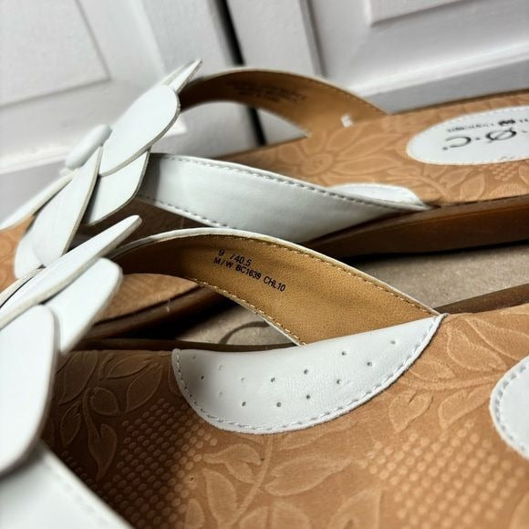 *NEW* BORN CONCEPT Orange Blossom Sandals Size 9