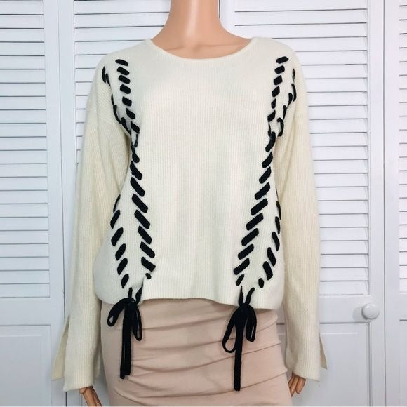 DESIGN HISTORY Pure Cashmere Cream Sweater Size M