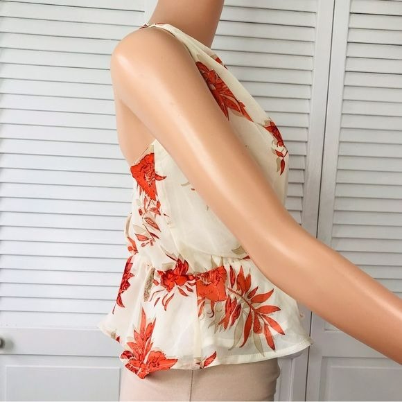 ASTR THE LABEL Ivory Strappy Floral Cami Blouse Size S *NEW*