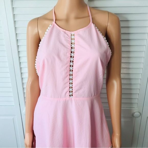 *New* CAROLINA Pink Halter Top Dress Size Medium