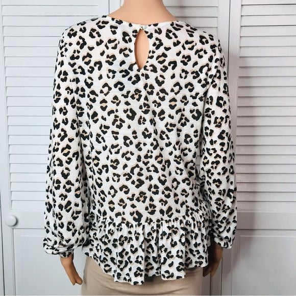 *NEW* LUCKY BRAND White Cheetah Print Long Sleeve Shirt Size M