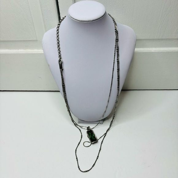 UNO DE 50 Silver Tone Plated Toggle Green Stone Pendent Necklace