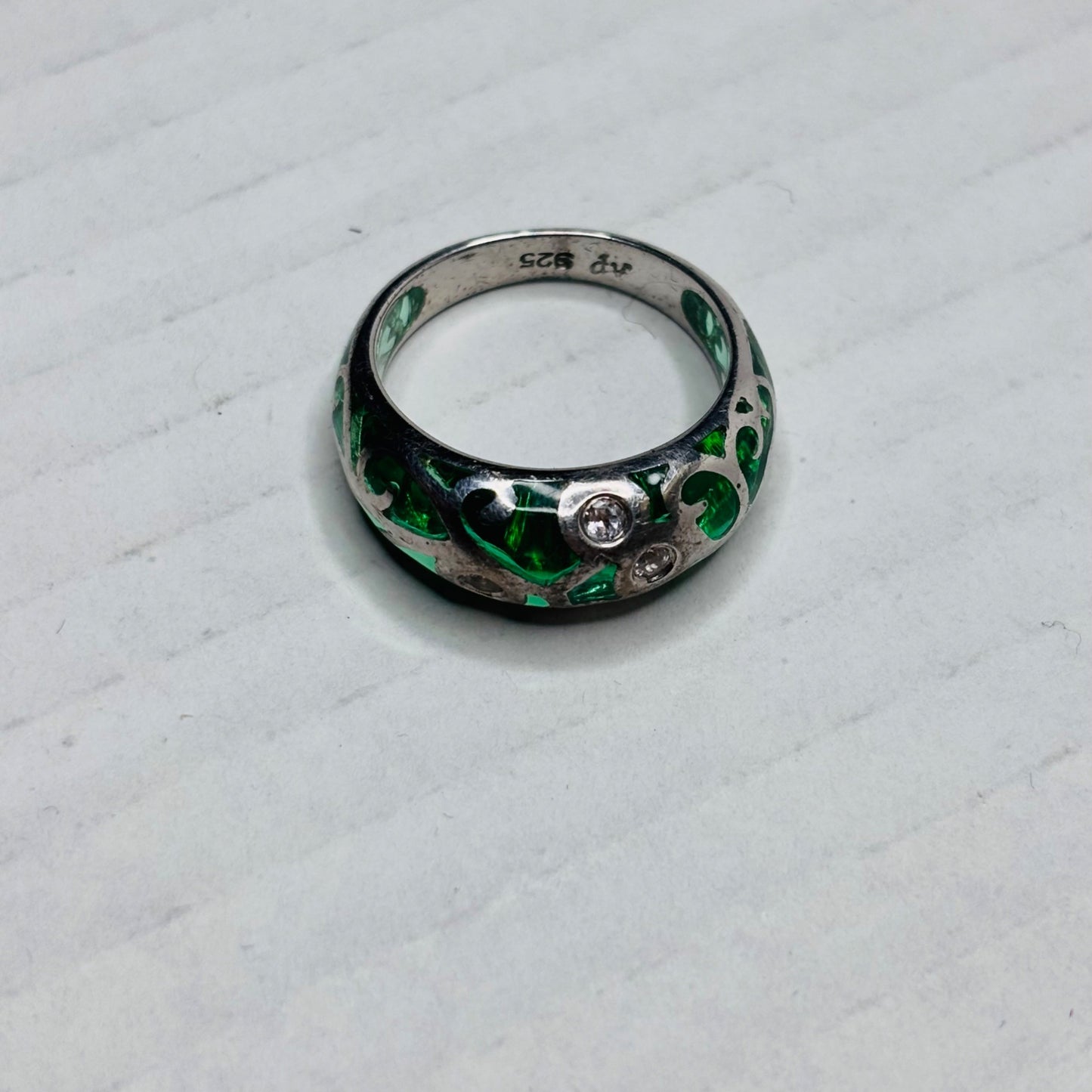 Vintage Sterling Silver Green Glass and Diamonique Stone Ring Size 8