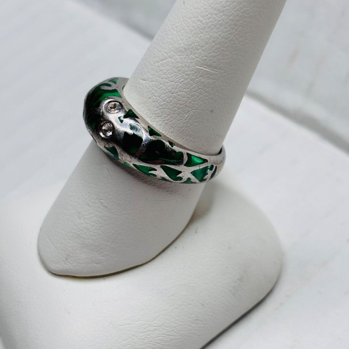 Vintage Sterling Silver Green Glass and Diamonique Stone Ring Size 8
