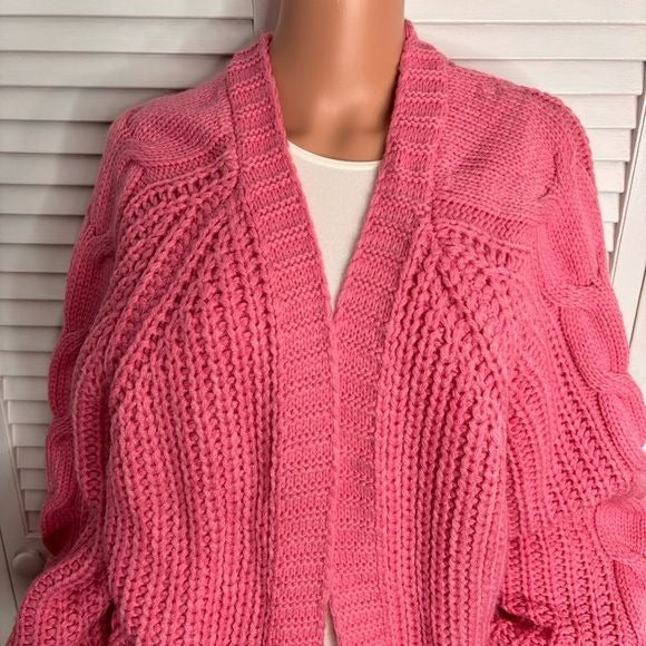 LINE & DOT Pink Cable Knit Open Front Oversized Cardigan Size Medium