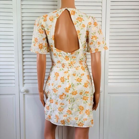 *NEW* ADELYN RAE Alicia Floral Short Sleeve Dress