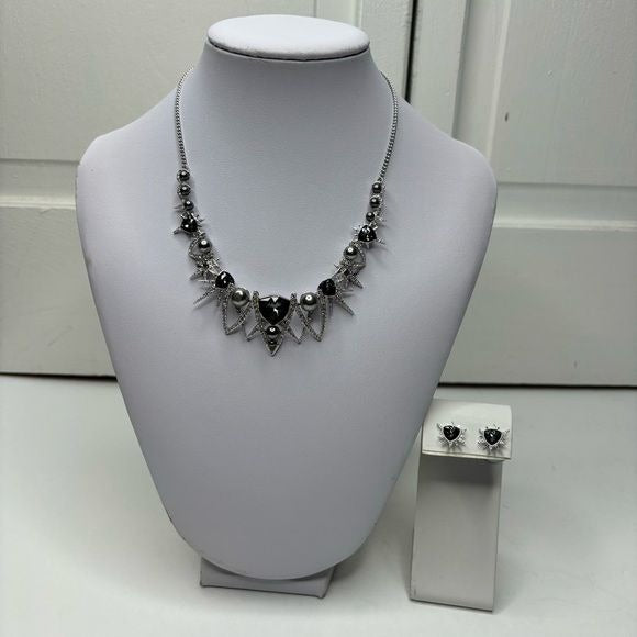 *NEW* SWAROVSKI Sign Fantastic Floral Spike Rhodium Plated Necklace & Earring Set