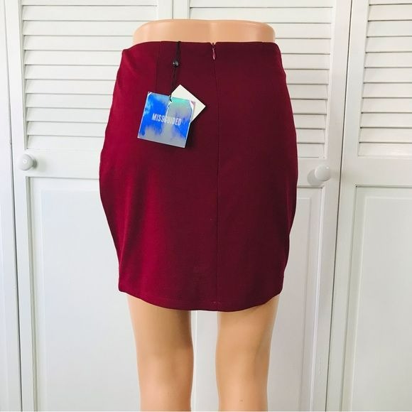 MISGUIDED Skirt Maroon Beaded Embroidered Mini Skirt Size 4 *NEW*