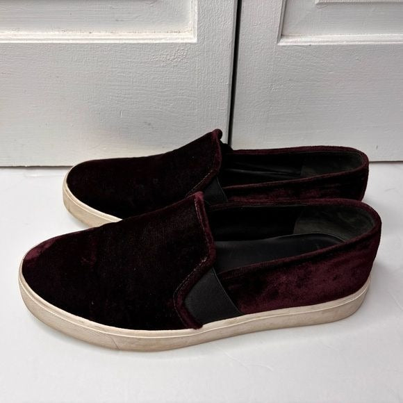 VINCE Blair Velvet Slip On Sneakers Size 8