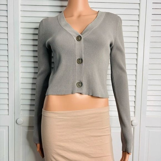 525 AMERICA Gray Cropped Button Front Cardigan Size Small