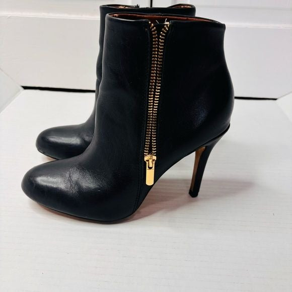 BANANA REPUBLIC Black Leather Booties Size 7